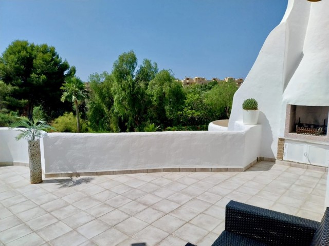 Apartment, Calahonda, R5050510