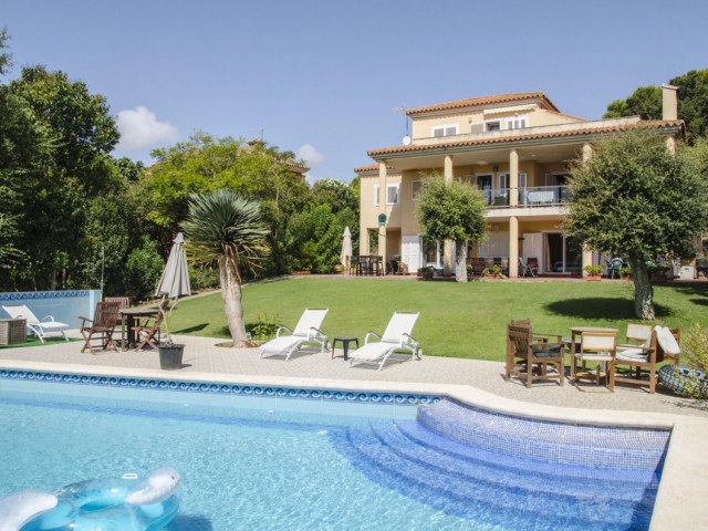 5 Bedrooms Villa in Sotogrande