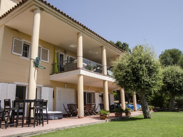 5 Bedrooms Villa in Sotogrande