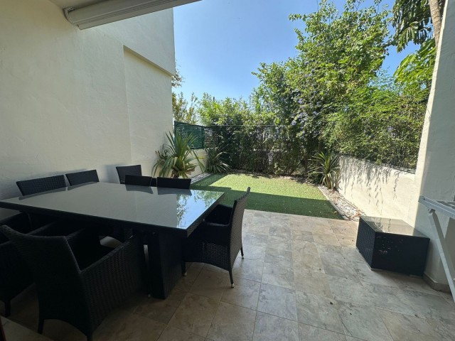 3 Slaapkamer Rijtjeshuis in Cancelada