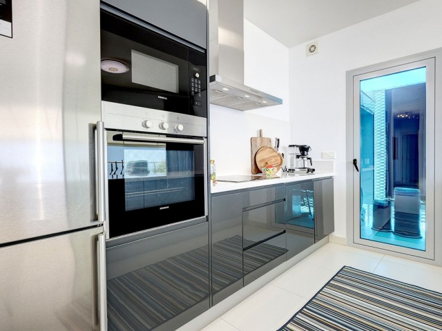 Kattohuoneisto Benalmadena