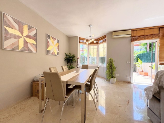 3 Slaapkamer Rijtjeshuis in Estepona