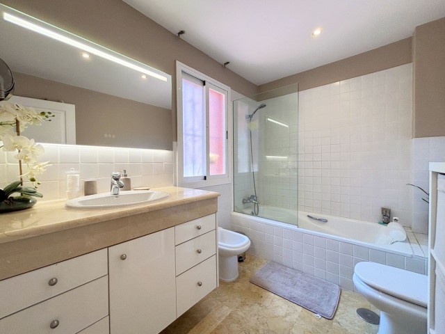 3 Slaapkamer Rijtjeshuis in Estepona