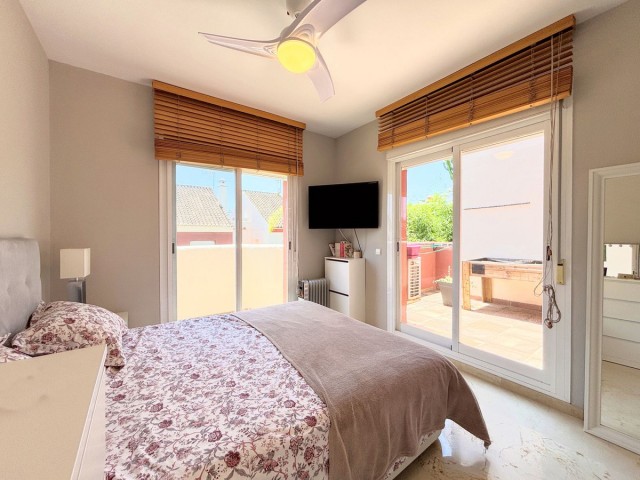 3 Slaapkamer Rijtjeshuis in Estepona