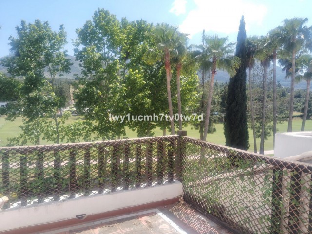 Adosado con 3 Dormitorios  en Alhaurín de la Torre
