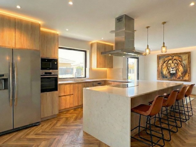 4 Bedrooms Townhouse in Benalmadena