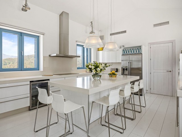 Villa avec 5 Chambres  à Benahavís
