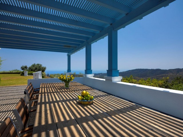 Villa avec 5 Chambres  à Benahavís