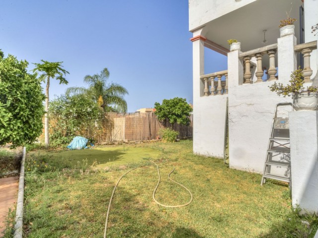 Villa con 5 Dormitorios  en Marbella