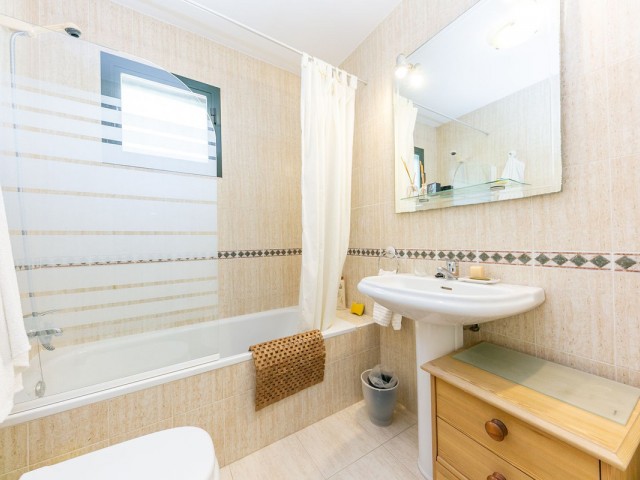 3 Bedrooms Townhouse in Benalmadena