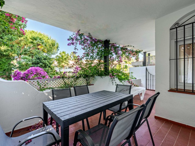 Apartment, Sierra Blanca, R5070676