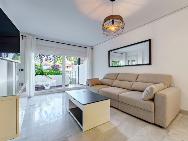 Apartment, Sierra Blanca, R5070676