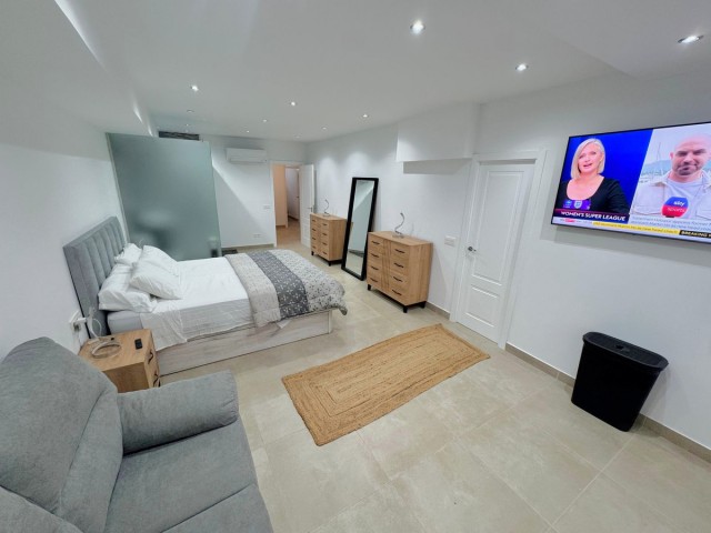 5 Schlafzimmer Reihenhaus in Artola