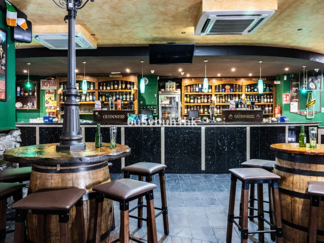 Liikekiinteistö Fuengirola