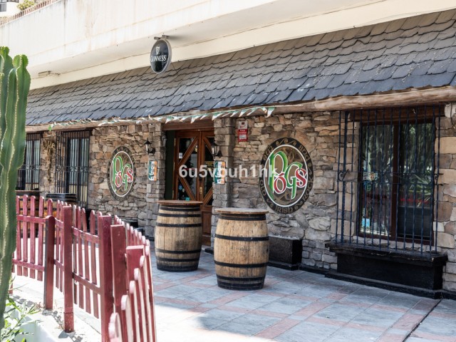 Liikekiinteistö Fuengirola