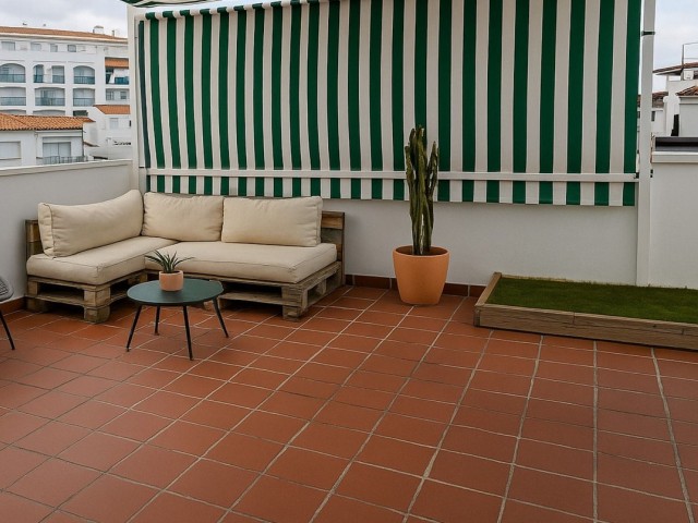 Apartamento con 2 Dormitorios  en Riviera del Sol