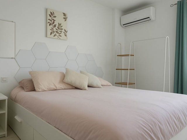 Apartamento con 2 Dormitorios  en Riviera del Sol