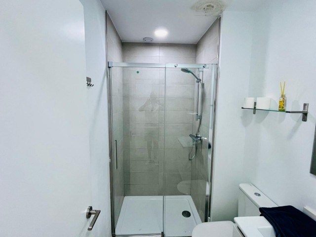 Apartamento con 2 Dormitorios  en Casares Playa