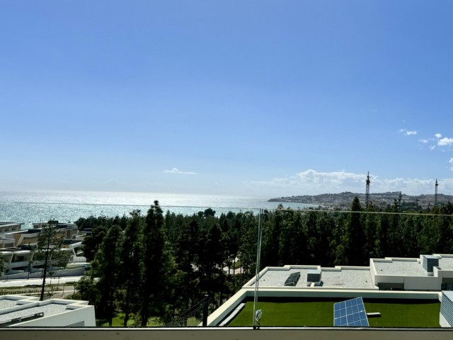 3 Slaapkamer Rijtjeshuis in El Chaparral