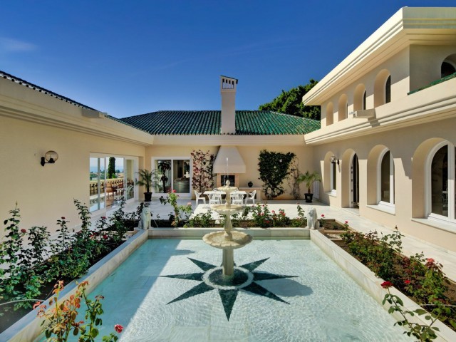 10 Bedrooms Villa in Río Real