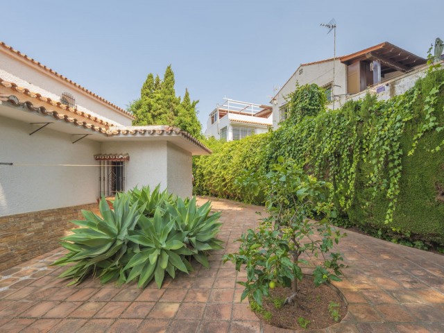 3 Bedrooms Villa in Marbella