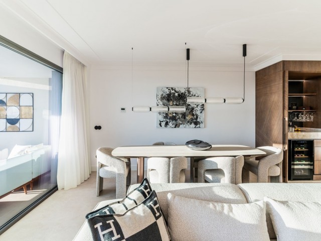 3 Slaapkamer Rijtjeshuis in El Chaparral