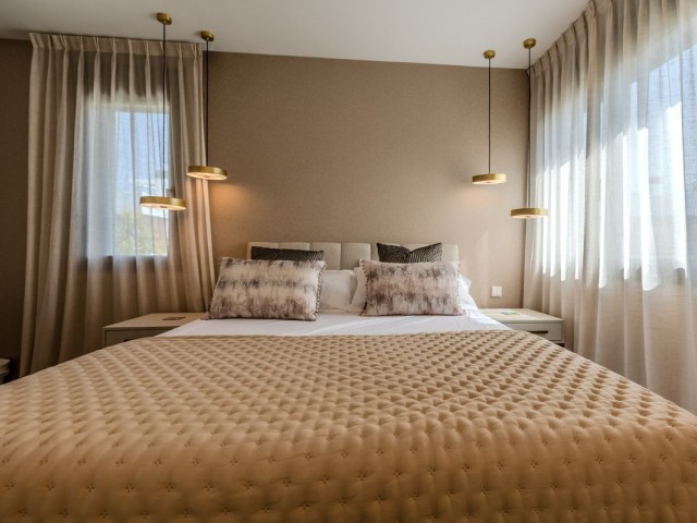 Villa avec 4 Chambres  à Puerto Banús