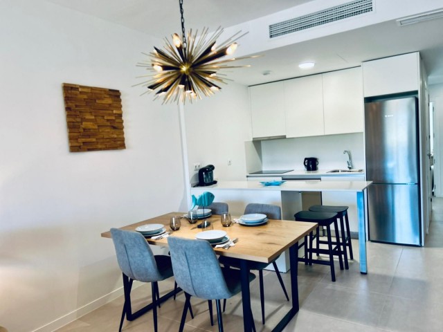 Apartment, Estepona, R5073391