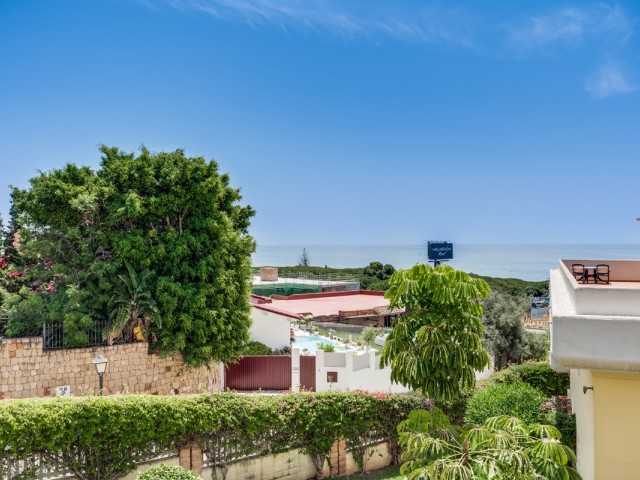 2 Bedrooms Apartment in Cabopino