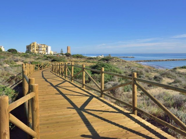 2 Bedrooms Apartment in Cabopino