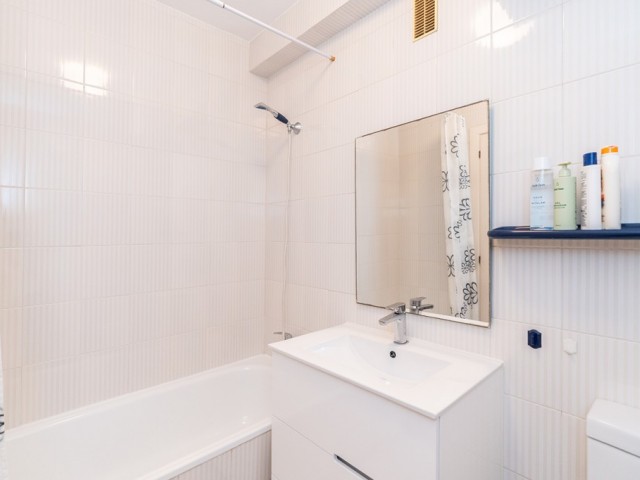 2 Bedrooms Apartment in Calahonda