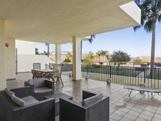 Apartamento con 3 Dormitorios  en La Cala