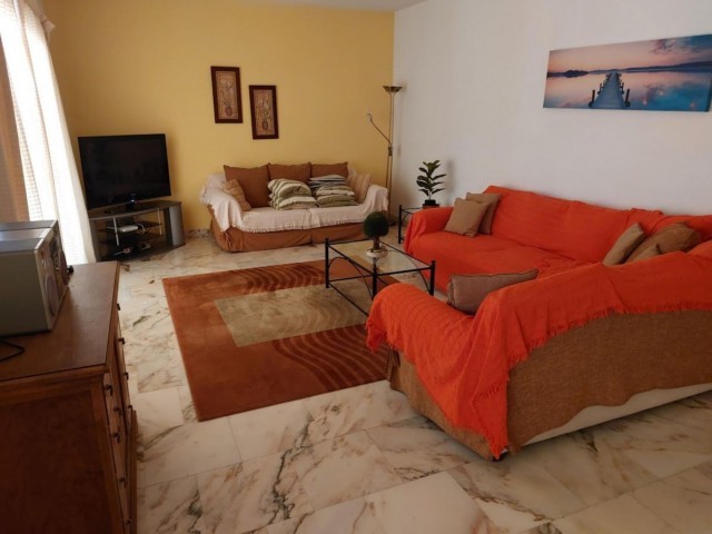 Apartamento con 3 Dormitorios  en La Cala
