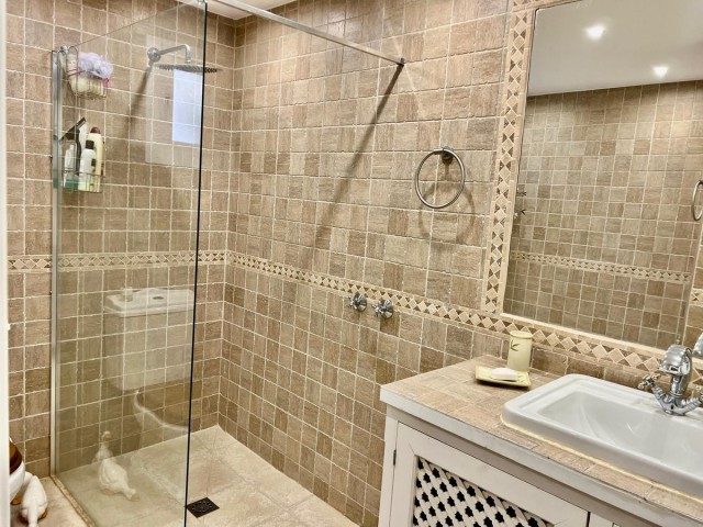 3 Slaapkamer Rijtjeshuis in Estepona