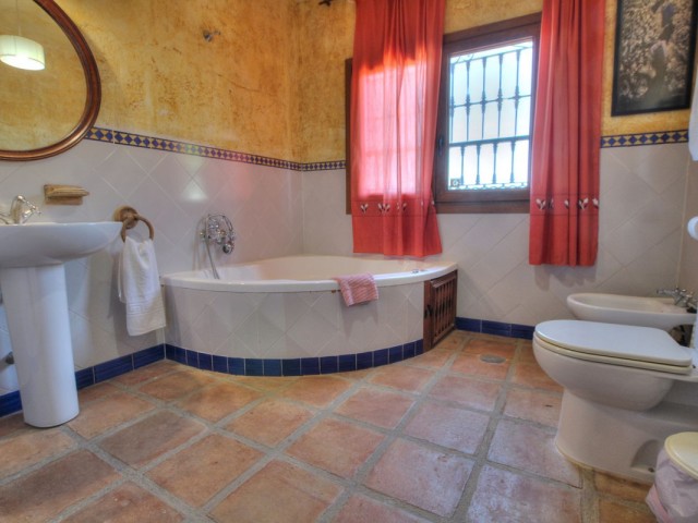 Villa con 4 Dormitorios  en Entrerrios