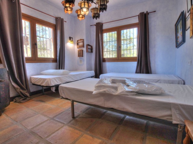 Villa con 4 Dormitorios  en Entrerrios