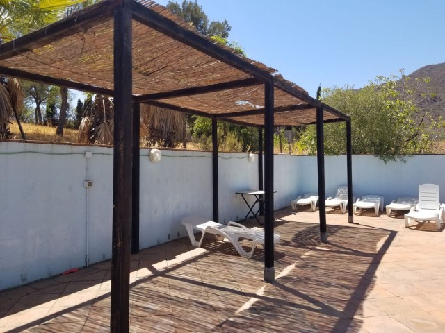 Villa con 4 Dormitorios  en Entrerrios