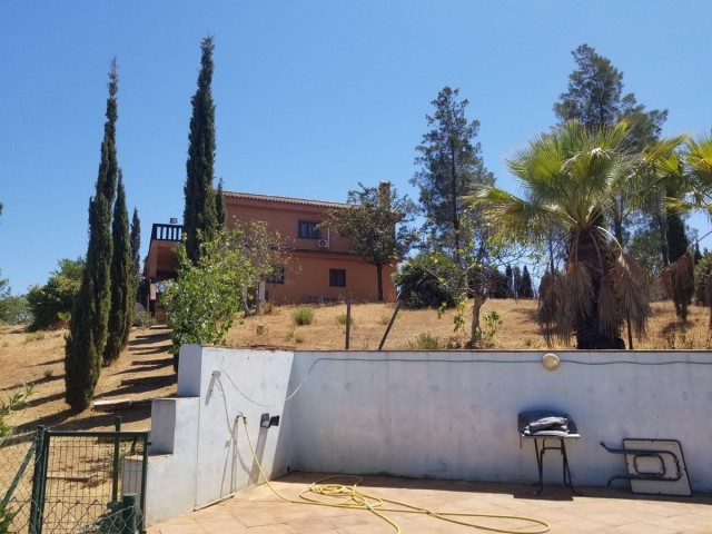 Villa con 4 Dormitorios  en Entrerrios