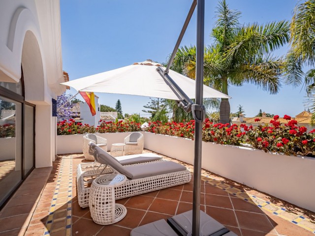 Villa con 7 Dormitorios  en Bahía de Marbella