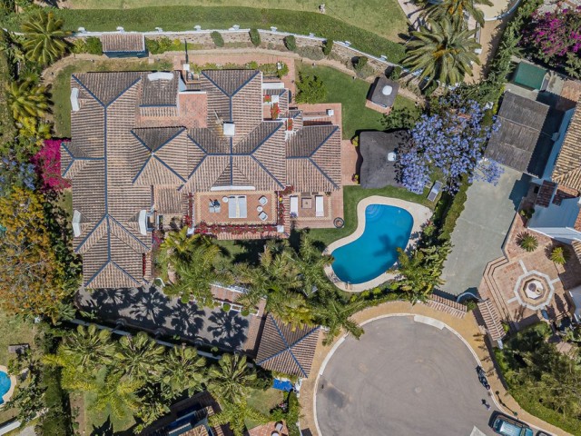 Villa con 7 Dormitorios  en Bahía de Marbella