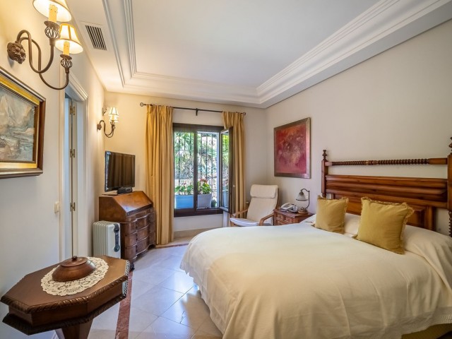 Villa con 7 Dormitorios  en Bahía de Marbella