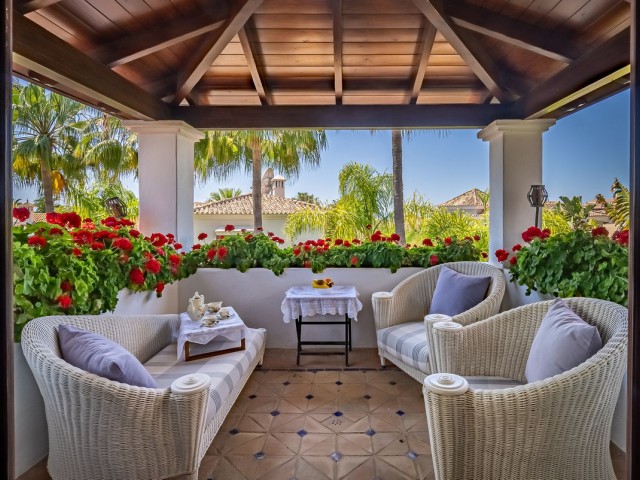 Villa con 7 Dormitorios  en Bahía de Marbella