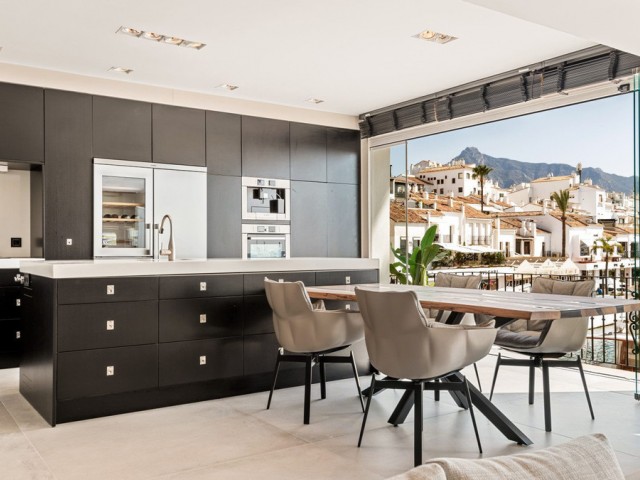 2 Slaapkamer Appartement in Puerto Banús