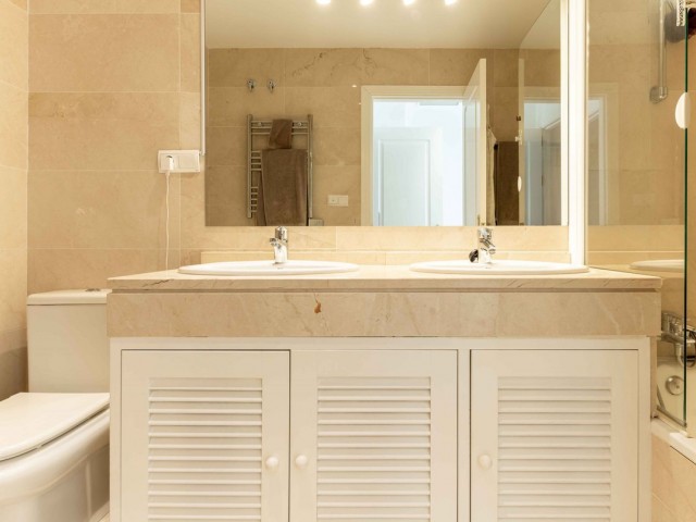 Penthouse, Los Arqueros, R5072401