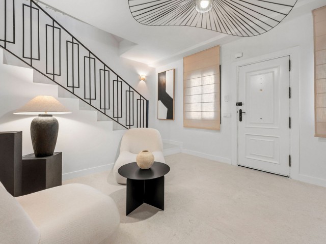 4 Bedrooms Townhouse in Nueva Andalucía