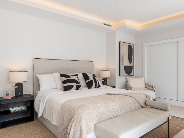 4 Bedrooms Townhouse in Nueva Andalucía