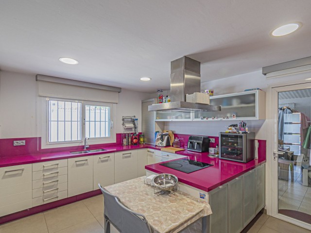 5 Bedrooms Villa in San Pedro de Alcántara