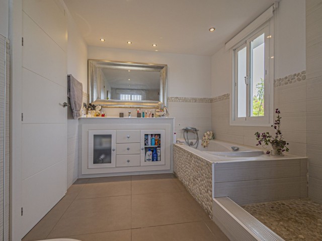 5 Soveroms Villa i San Pedro de Alcántara