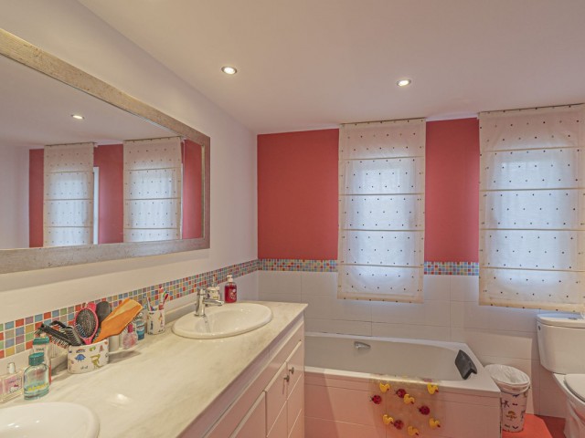 5 Soveroms Villa i San Pedro de Alcántara