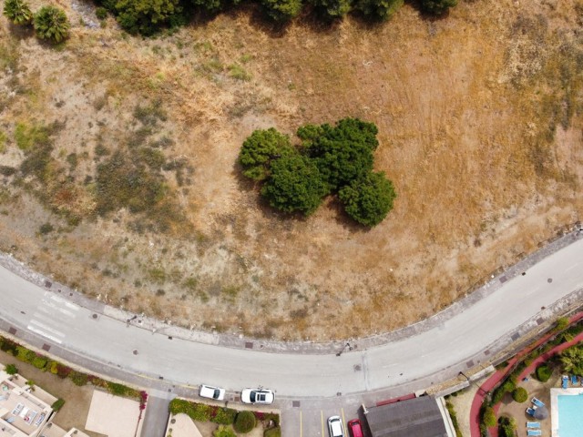  Terreno en Selwo